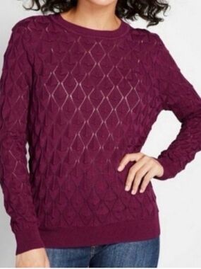 ModCloth long sleeve sweater‎ in wine color.